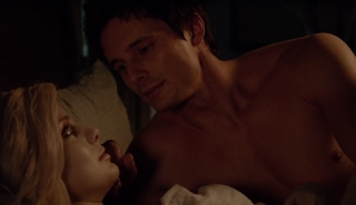 Liv and Lowell Bed iZombie