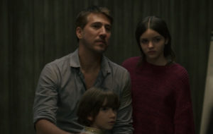 Hugo and children The Longest Night Netflix